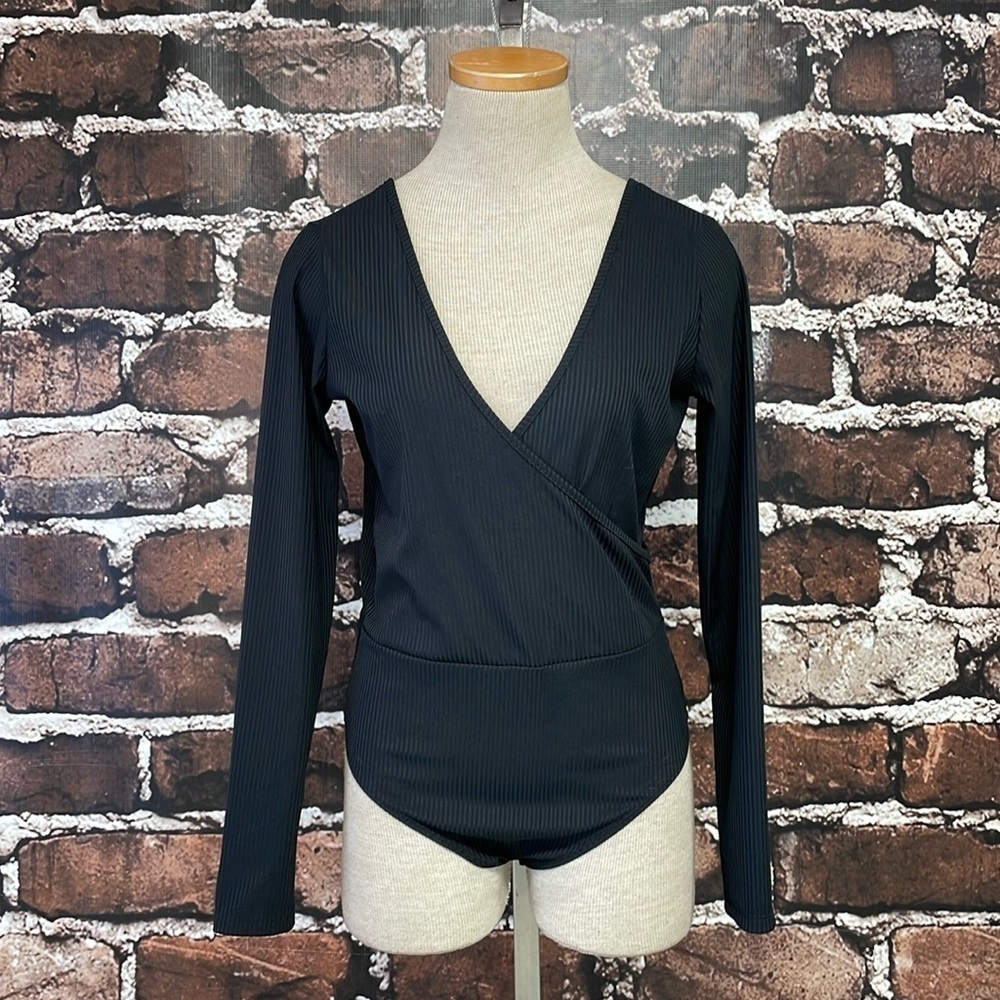 ASOS Bodysuit Women's 6 Black Long Sleeve V-Neck Stretch One-Piece - Picture 5 of 15